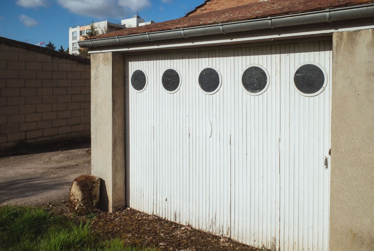 Garage door service in Provo, UT